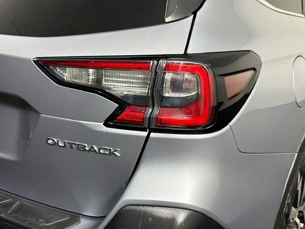 Used 2020 Subaru Outback Premium w/ Popular Package #1 AWD/4WD image 32