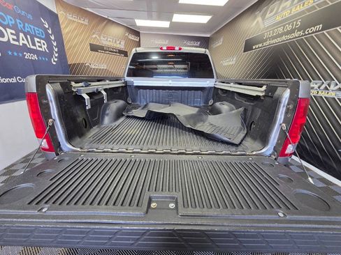 Used 2009 GMC Sierra 1500 SLE w/ Power Pack Plus AWD/4WD image 14