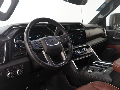 Used 2024 GMC Sierra 2500 Denali Ultimate w/ Max Trailering Package image 25