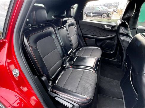 Used 2024 Ford Escape ST-Line image 27