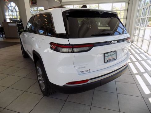 New 2026 Jeep Grand Cherokee Limited AWD/4WD image 5