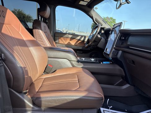 Certified 2024 Ford Expedition Max King Ranch AWD/4WD image 26