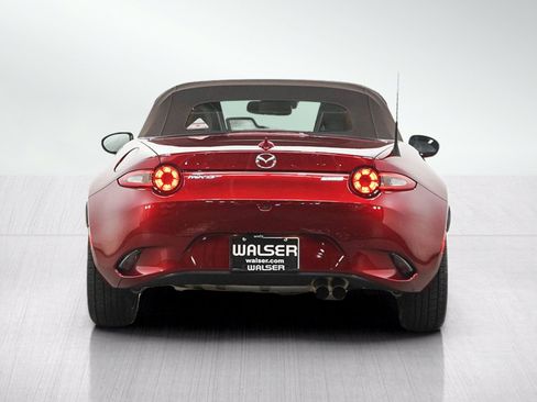 Used 2019 MAZDA MX-5 Miata Grand Touring RWD image 4