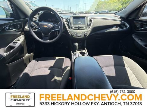 Used 2018 Chevrolet Malibu LS image 19