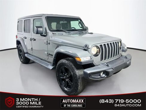 Used 2021 Jeep Wrangler Unlimited Sahara AWD/4WD image 1