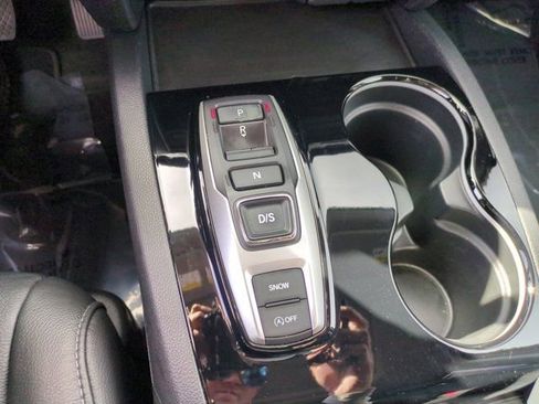 Used 2020 Honda Pilot Touring image 23