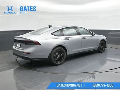 New 2025 Honda Accord SE