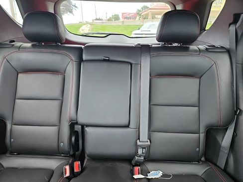 Used 2022 Chevrolet Equinox RS w/ RS Leather Package FWD image 29