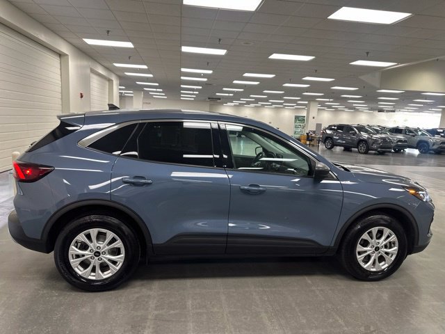 Used 2023 Ford Escape Active AWD/4WD image 8