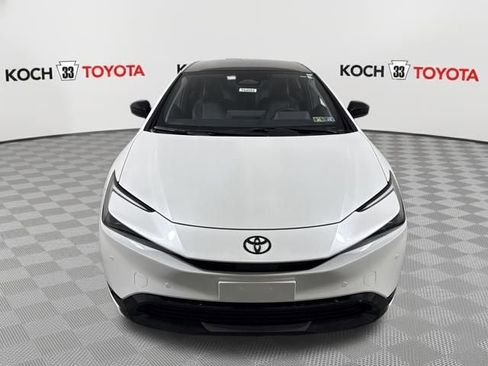 New 2026 Toyota Prius Plug-In Hybrid image 2