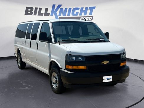 Used 2024 Chevrolet Express 3500 LS image 7