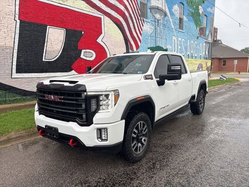 Used 2023 GMC Sierra 2500 AT4 w/ AT4 Premium Plus Package AWD/4WD image 2
