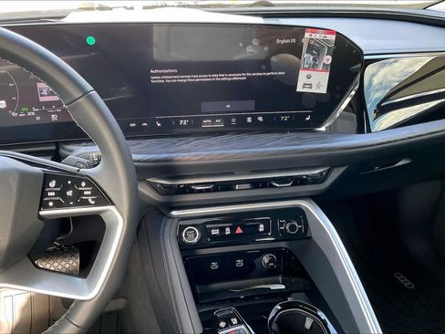 New 2025 Audi Q5 Premium Plus image 6