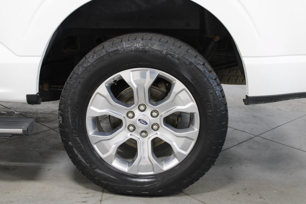 Used 2022 Ford F150 Platinum w/ Equipment Group 701A High AWD/4WD image 22