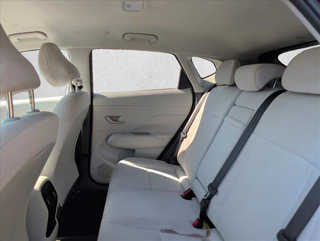 Used 2025 Hyundai Kona SEL FWD image 18