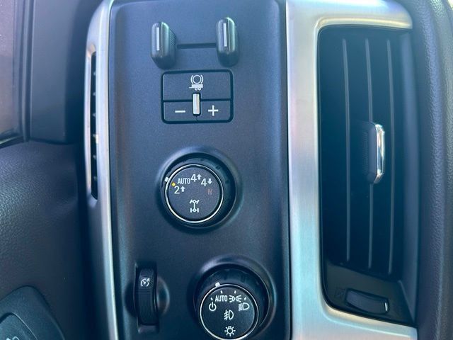 Used 2018 GMC Sierra 1500 SLT AWD/4WD image 19