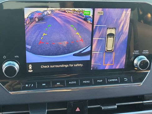 Used 2024 Mitsubishi Outlander SEL image 23