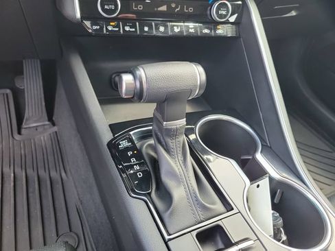Used 2024 Kia K5 EX FWD image 33