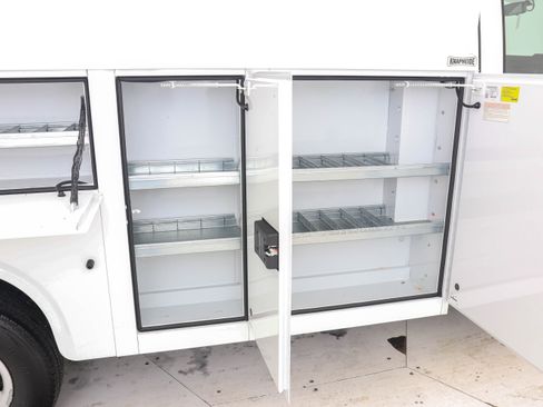 Used 2024 Chevrolet Express 3500 w/ Power Convenience Package image 11