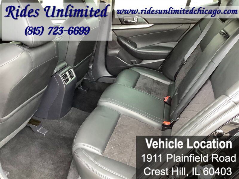 Used 2017 Nissan Maxima SR w/ Midnight Edition FWD image 26