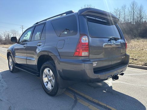Used 2008 Toyota 4Runner SR5 image 7