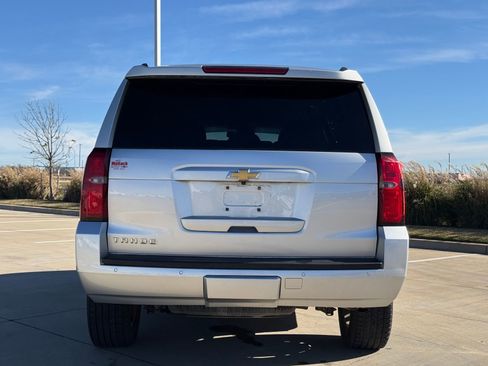 Used 2019 Chevrolet Tahoe LT image 6