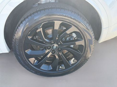 Used 2023 Land Rover Discovery Sport S R-Dynamic image 42