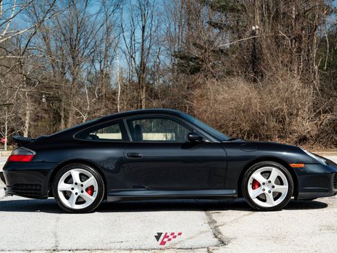 Used 2004 Porsche 911 Carrera 4S image 16
