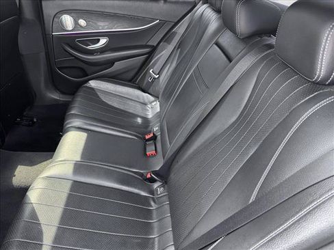 Used 2017 Mercedes-Benz E 300 image 16