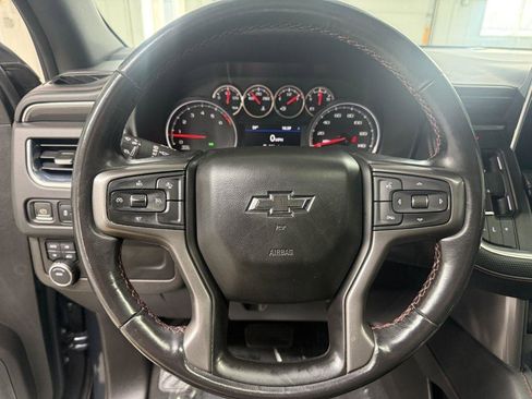 Used 2021 Chevrolet Suburban RST AWD/4WD image 16