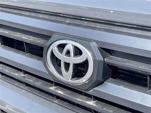 Used 2024 Toyota Tacoma SR image 9