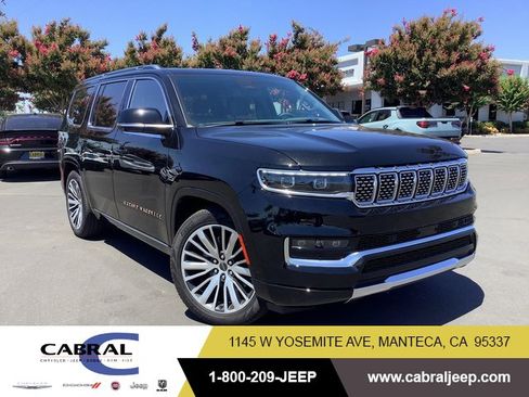 Used 2024 Jeep Grand Wagoneer Series III w/ Flexible Seating Group image 1