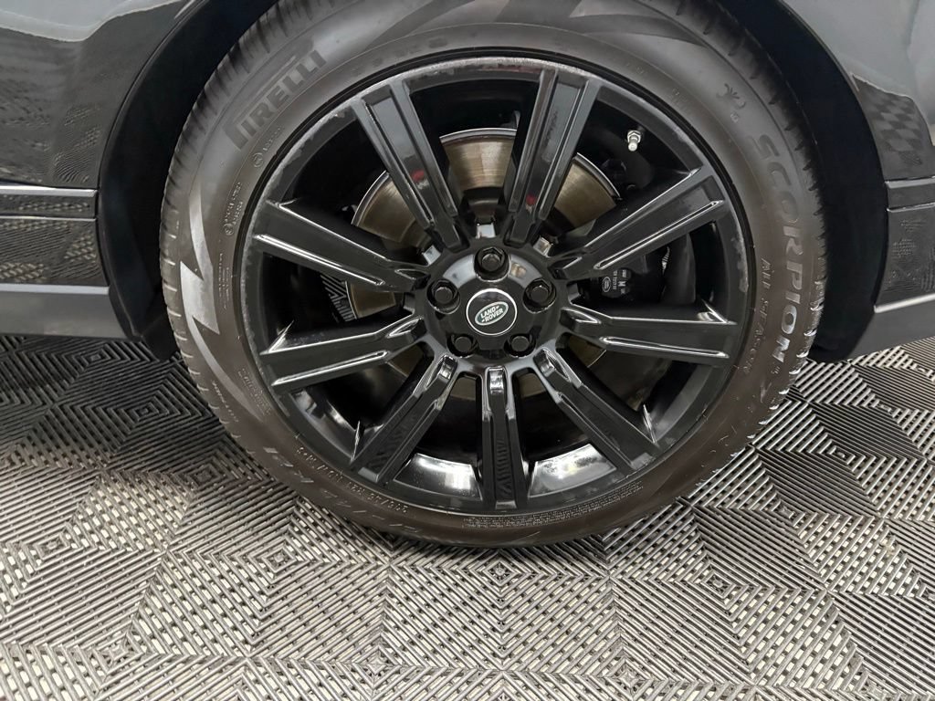Used 2020 Land Rover Range Rover HSE AWD/4WD image 19