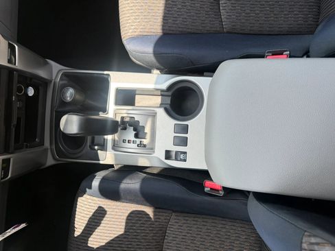 Used 2011 Toyota 4Runner SR5 AWD/4WD image 29