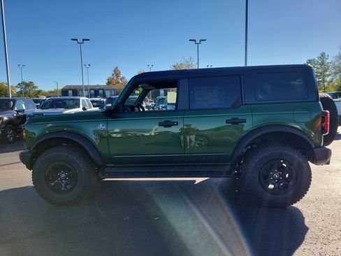 New 2025 Ford Bronco Outer Banks w/ Sasquatch Package image 7