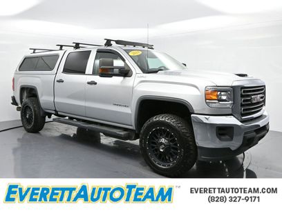 Used 2019 GMC Sierra 2500 4x4 Crew Cab w/ Sierra Convenience Package
