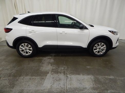 New 2025 Ford Escape Active w/ Cold Weather Package image 2