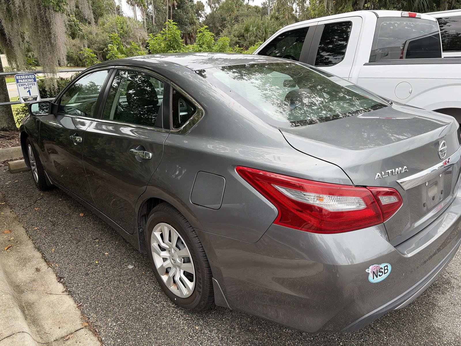 Used 2018 Nissan Altima 2.5 S w/ S Convenience Package FWD image 2