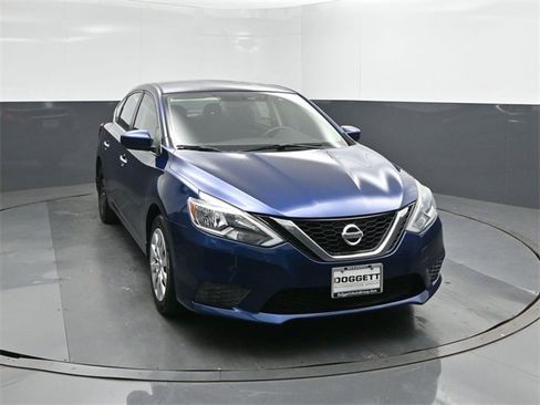 Used 2017 Nissan Sentra SV image 22
