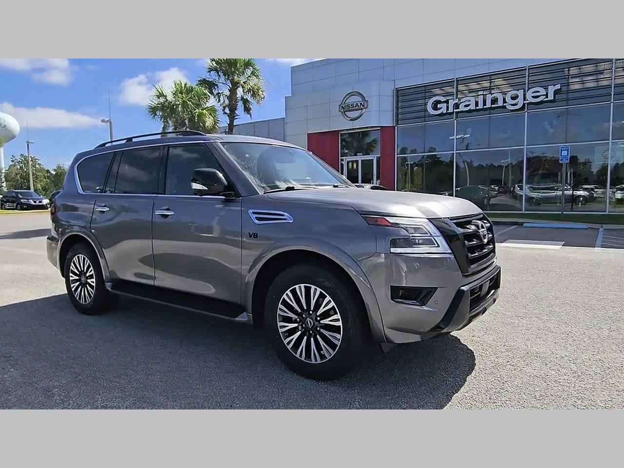 Used 2022 Nissan Armada SL w/ Midnight Edition Package RWD image 19