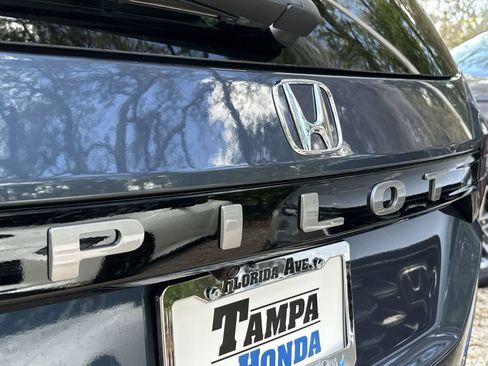 New 2026 Honda Pilot EX-L image 8