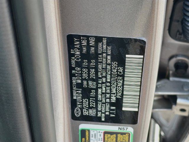 Certified 2026 Hyundai Elantra Sport FWD image 29