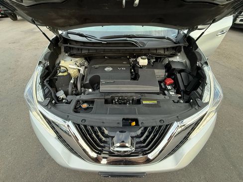 Used 2018 Nissan Murano S image 42