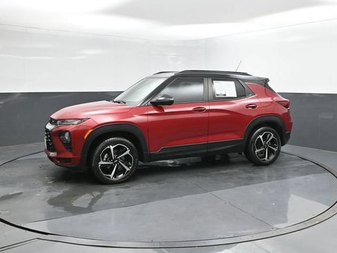 Used 2021 Chevrolet TrailBlazer RS w/ Sun and Liftgate Package AWD/4WD image 30