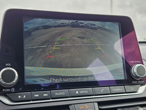 Used 2025 Nissan Altima 2.5 SR image 44