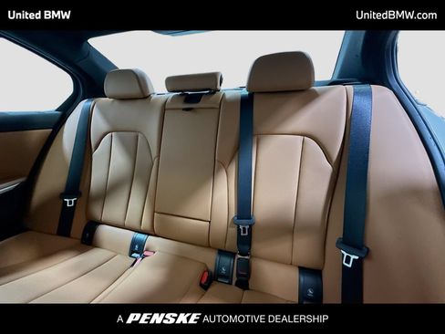 Used 2024 BMW 330i xDrive Sedan w/ Convenience Package AWD/4WD image 13