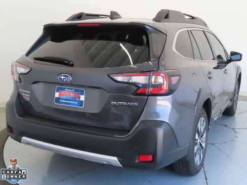 Used 2025 Subaru Outback Limited w/ Popular Package #2 AWD/4WD image 3