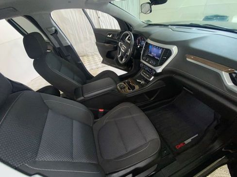 Used 2023 GMC Acadia SLE w/ Driver Convenience Package FWD image 39