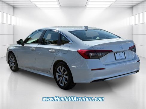 Certified 2024 Honda Civic LX image 4