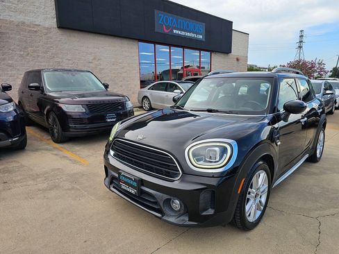 Used 2022 MINI Cooper Countryman FWD image 1